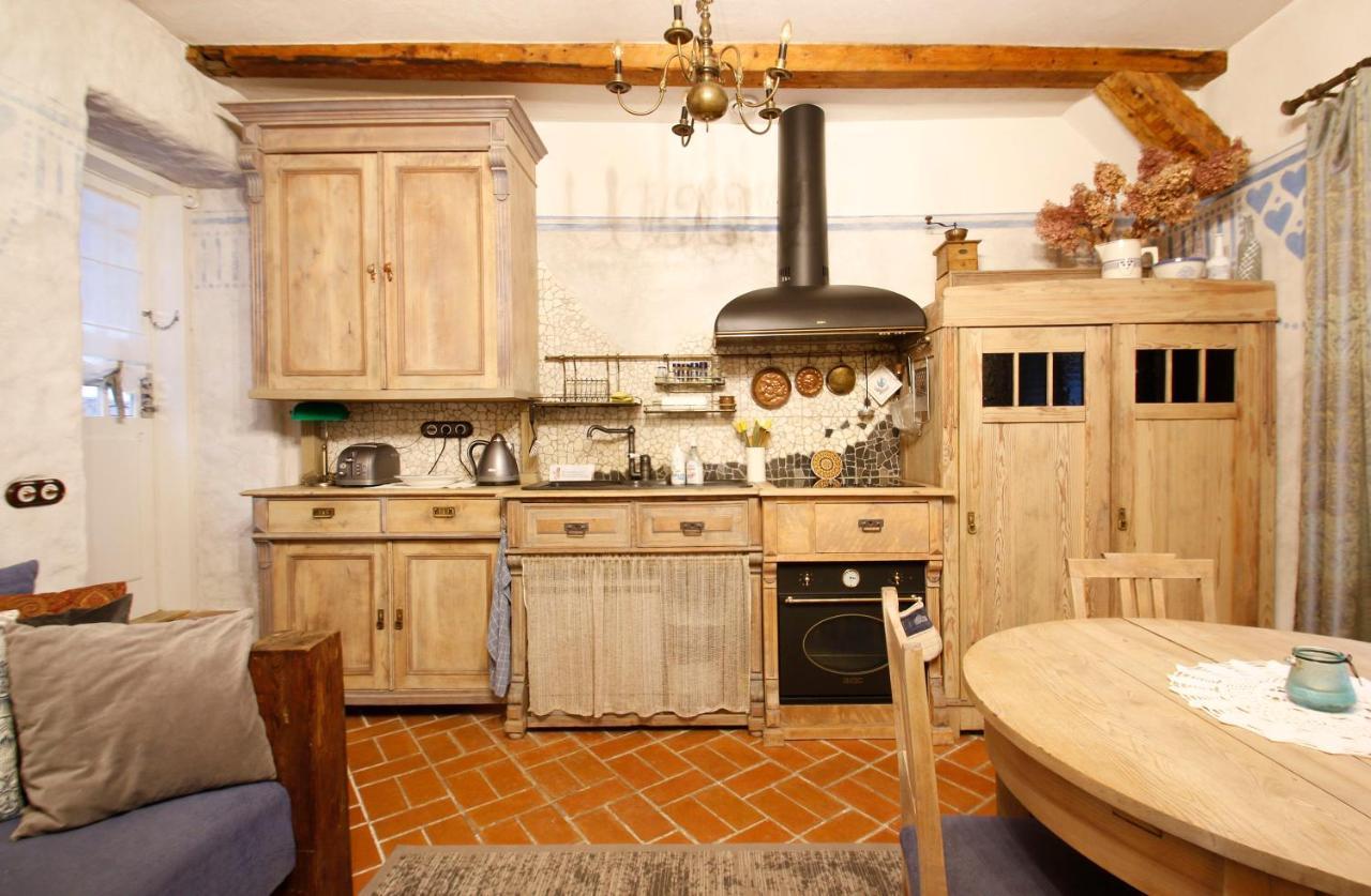 Bohemian Hideout, Old Town, Tartu Home Kültér fotó
