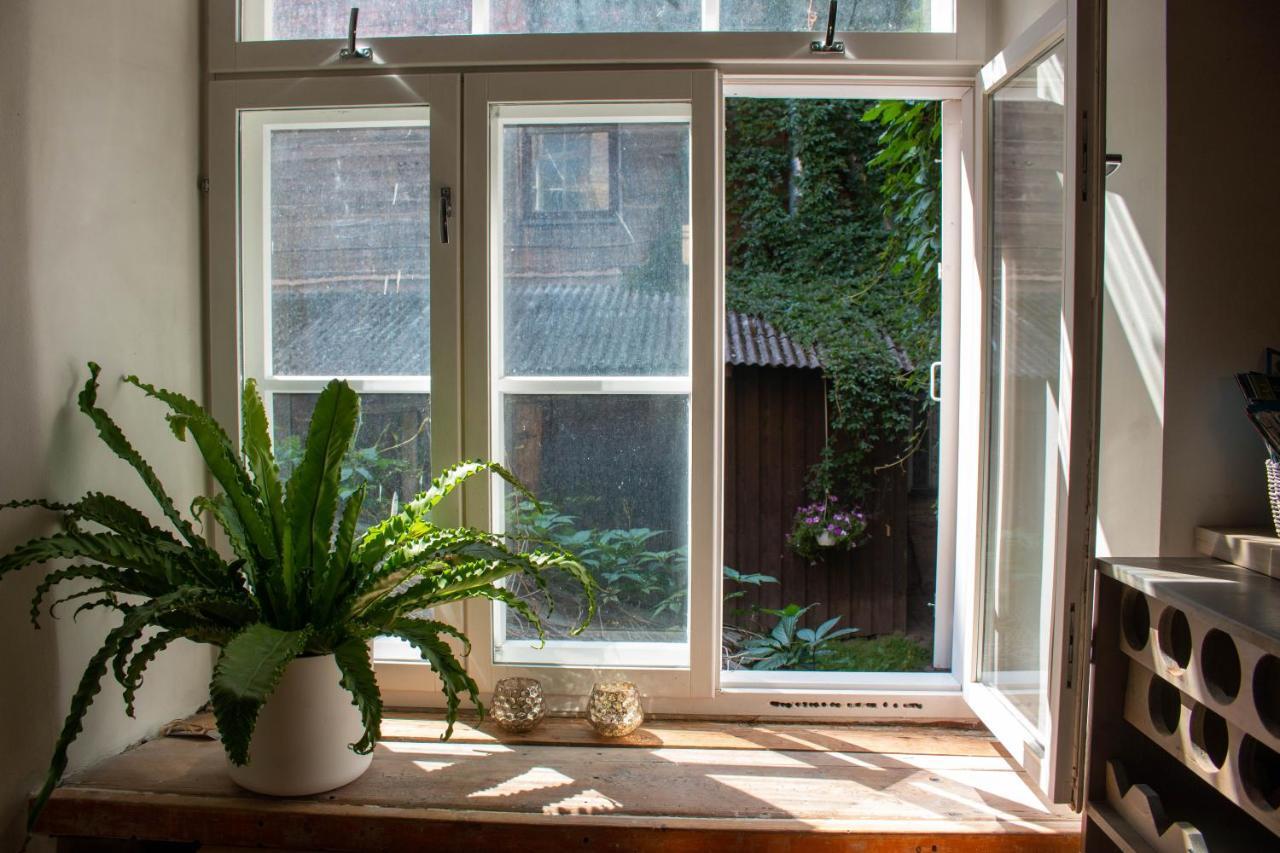 Bohemian Hideout, Old Town, Tartu Home Kültér fotó
